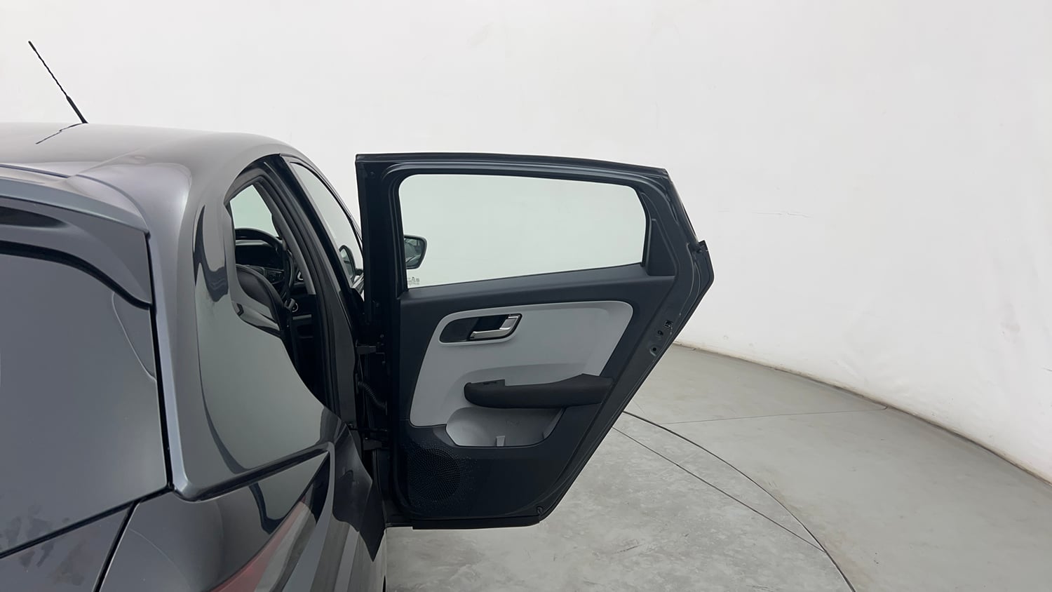 Used 2021 Tata Altroz XZ Petrol Petrol Manual interior RIGHT REAR DOOR OPEN VIEW