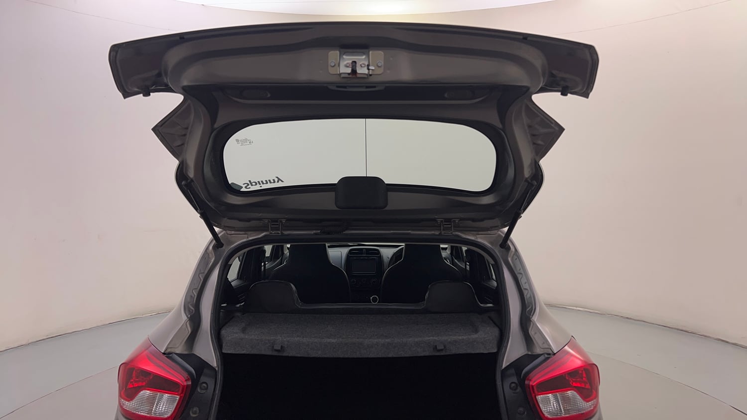 Used 2018 Renault Kwid 1.0 RXT AMT Opt Petrol Automatic interior DICKY DOOR OPEN VIEW