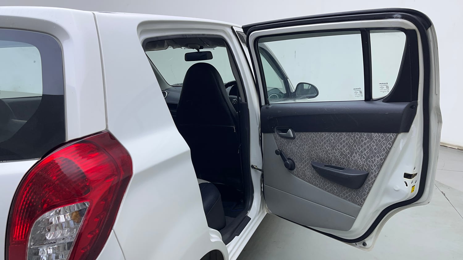 Used 2017 Maruti Suzuki Alto 800 VXi (O) Petrol Manual interior RIGHT REAR DOOR OPEN VIEW