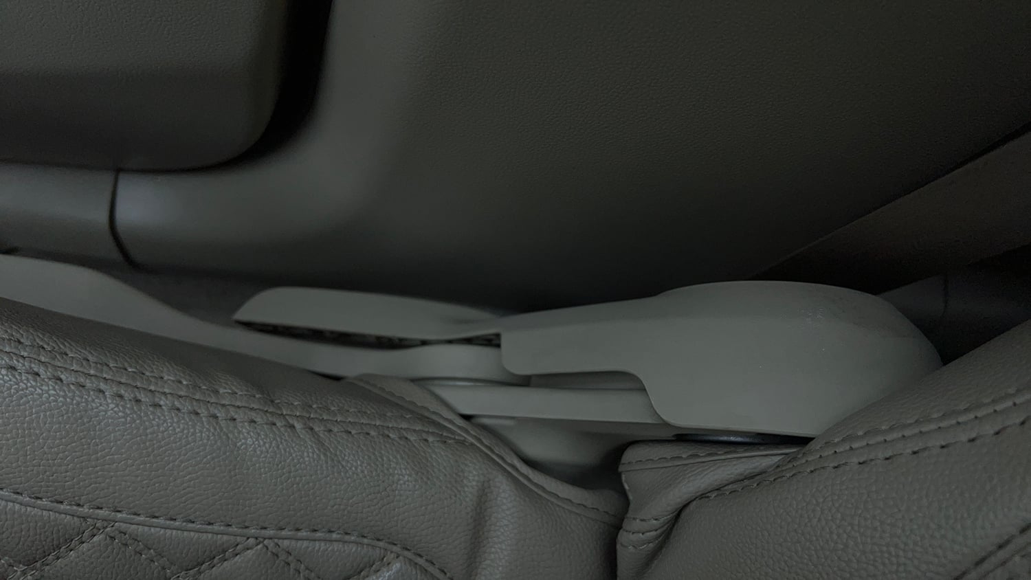 Used 2020 Maruti Suzuki Dzire VXi Petrol Manual top_features Driver height adjustable seat