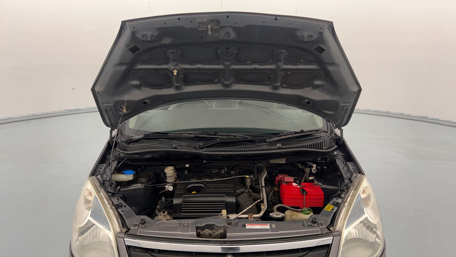 Used 2015 Maruti Suzuki Wagon R VXI Petrol Manual engine ENGINE & BONNET OPEN FRONT VIEW