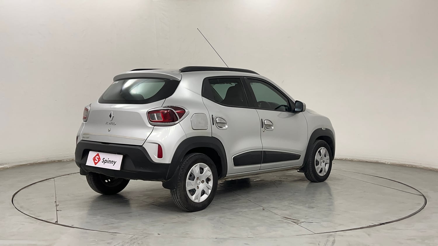 Used 2022 Renault Kwid RXT 1.0 (O) Petrol Manual exterior RIGHT REAR CORNER VIEW