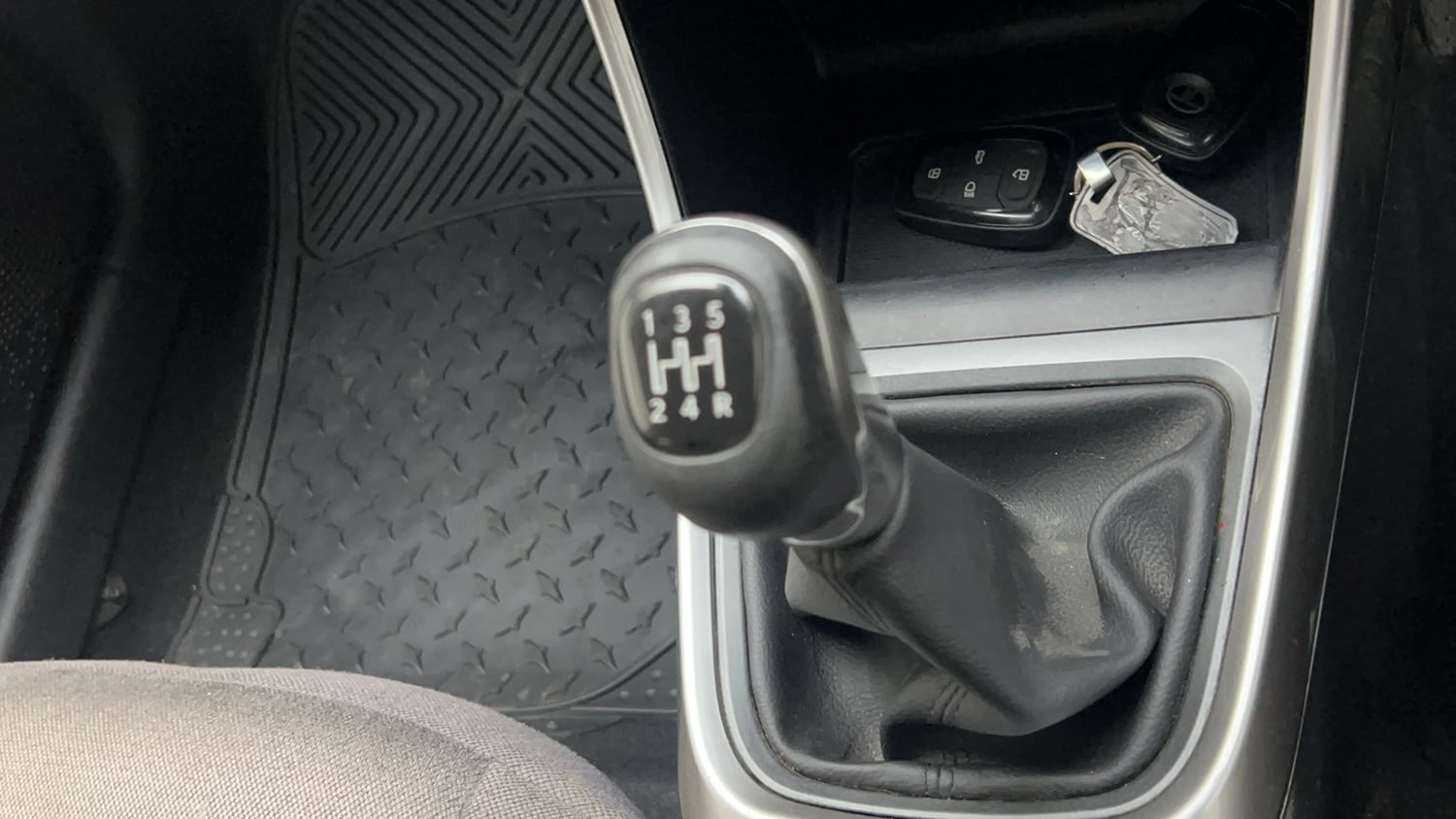 Used 2021 Tata Altroz XZ Petrol Petrol Manual interior GEAR  KNOB VIEW