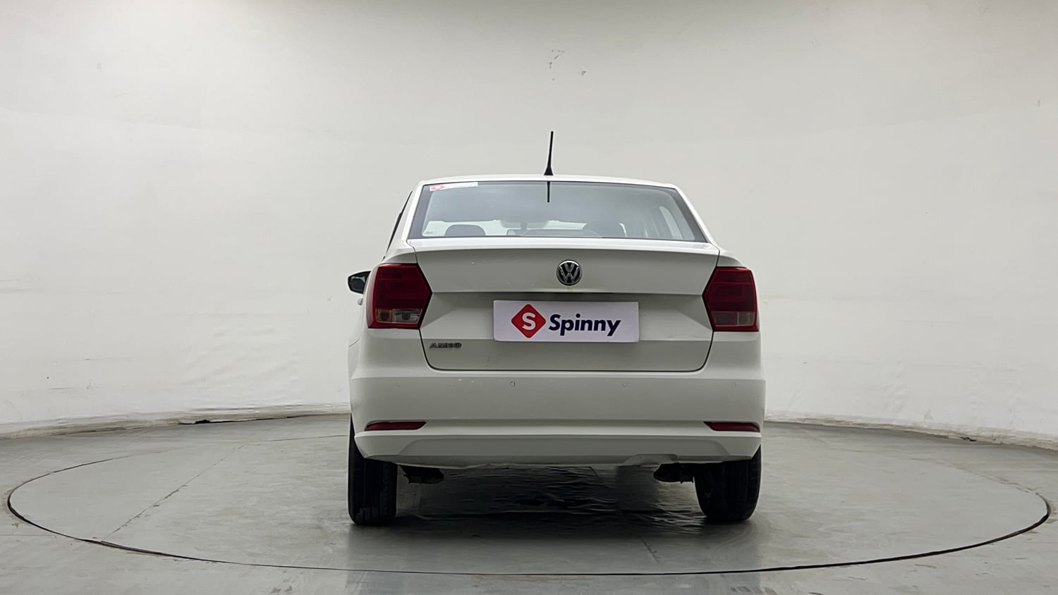 Used 2020 Volkswagen Ameo Trendline 1.0L (P) Petrol Manual exterior BACK VIEW