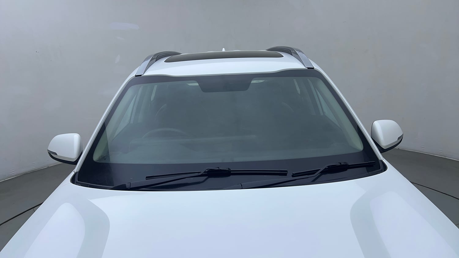 Used 2022 Kia Sonet GTX Plus 1.0 iMT Petrol Manual exterior FRONT WINDSHIELD VIEW