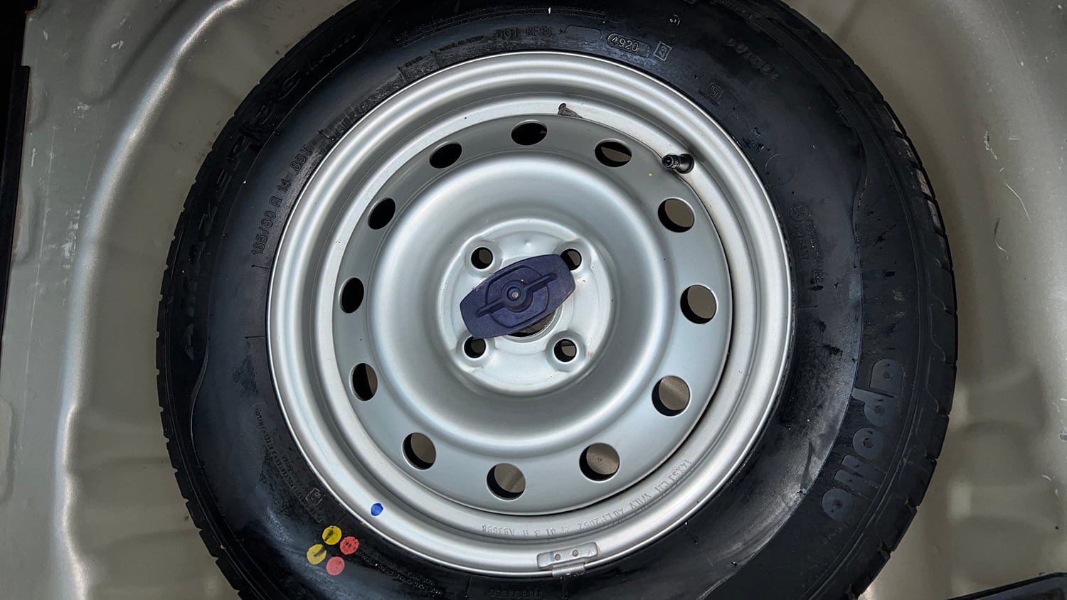 Used 2021 Maruti Suzuki Swift LXi Petrol Manual tyres SPARE TYRE VIEW