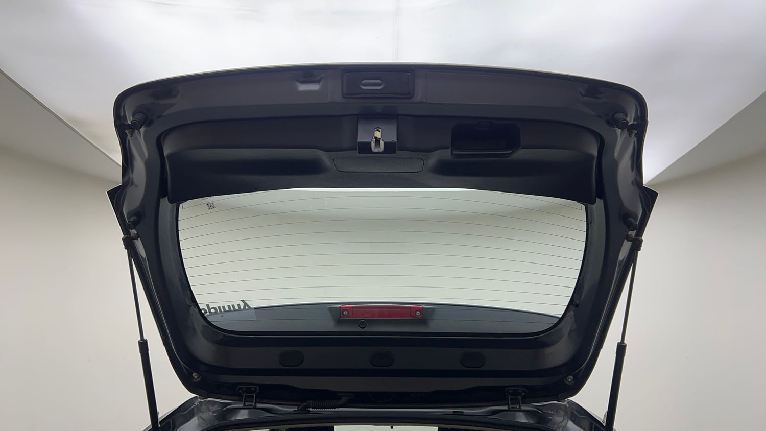 Used 2022 Maruti Suzuki Baleno Sigma MT Petrol Manual interior DICKY DOOR OPEN VIEW