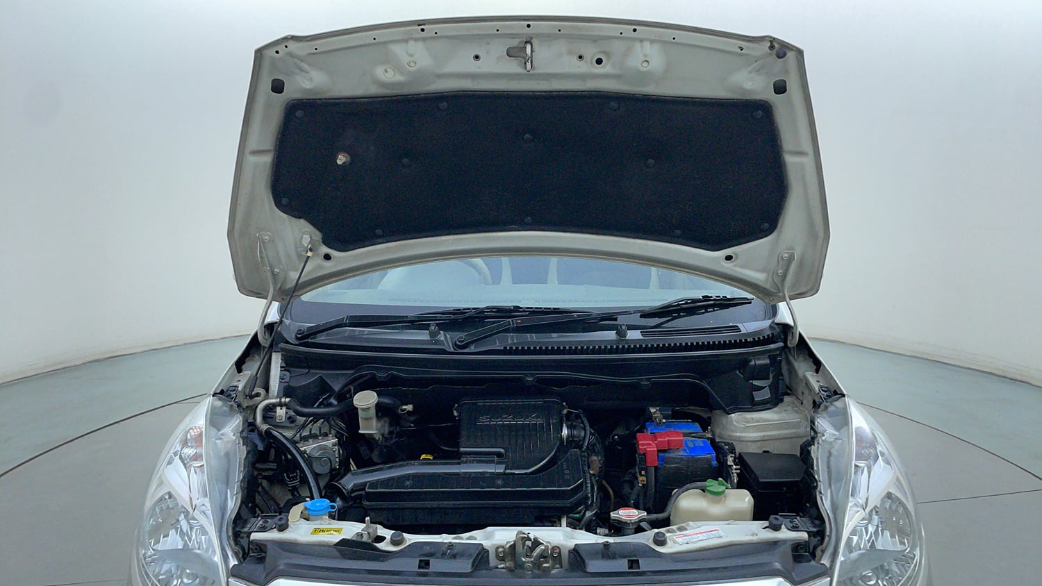 Used 2017 Maruti Suzuki Ertiga ZXI+ Petrol Manual engine ENGINE & BONNET OPEN FRONT VIEW