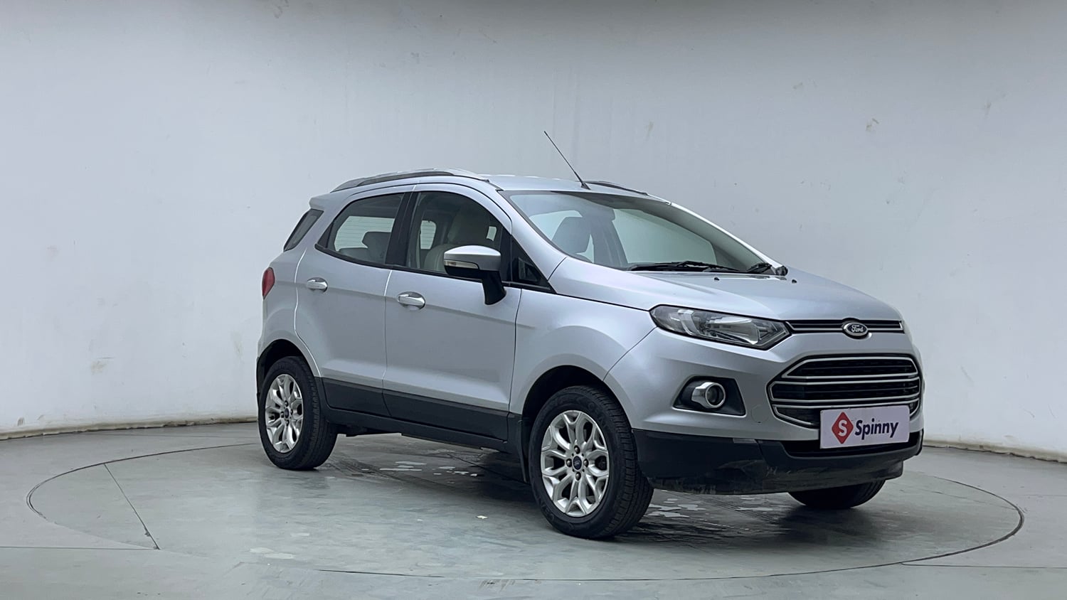 Used 2014 Ford EcoSport Titanium 1.5 TDCi Diesel Manual exterior RIGHT FRONT CORNER VIEW