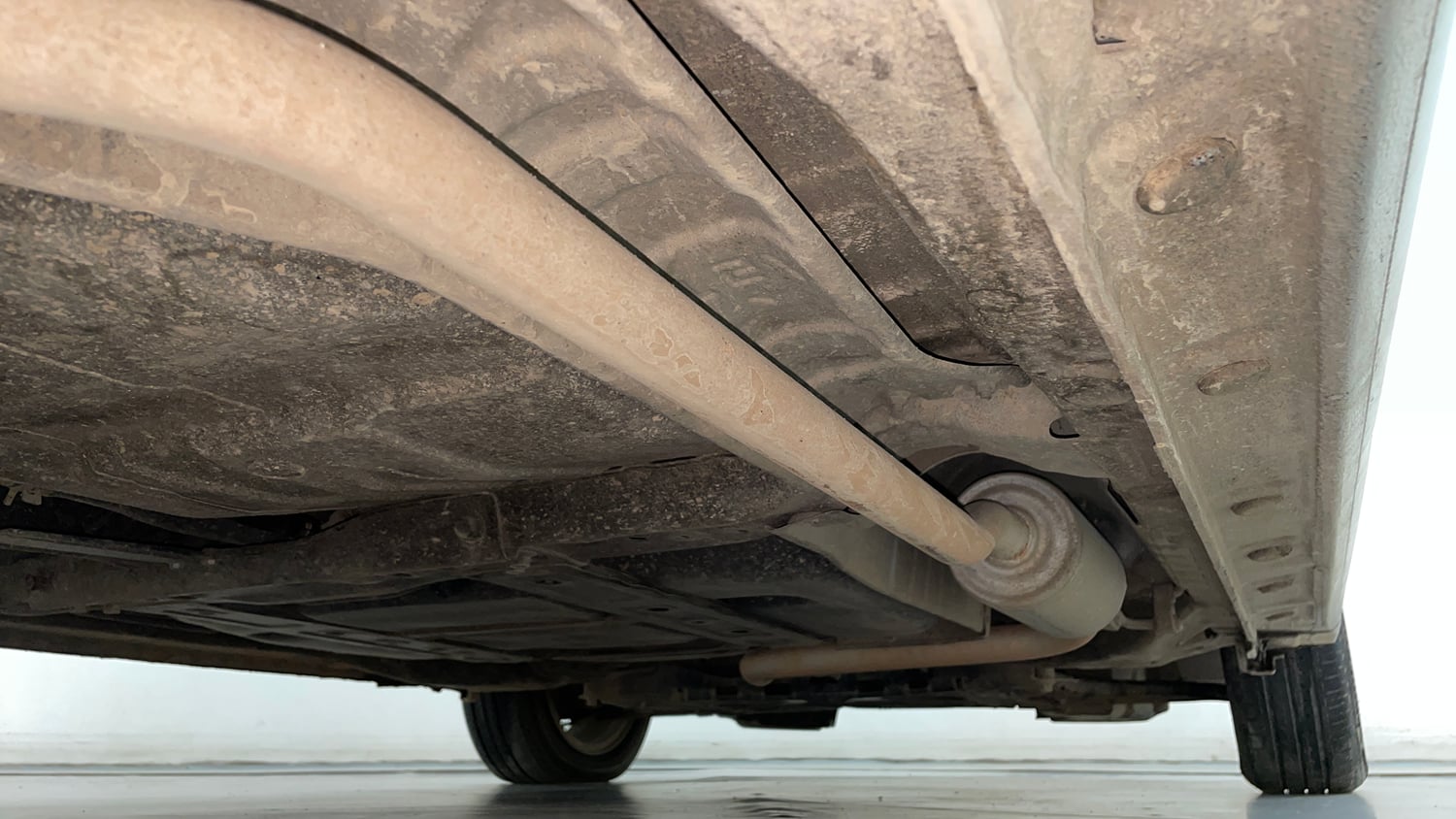 Used 2015 Honda Jazz V AT Petrol Petrol Automatic extra REAR RIGHT UNDERBODY VIEW