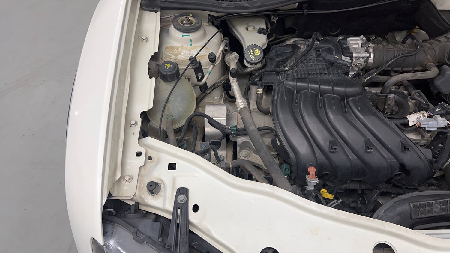 Used 2017 Renault Duster RXS CVT Petrol Automatic engine ENGINE RIGHT SIDE VIEW