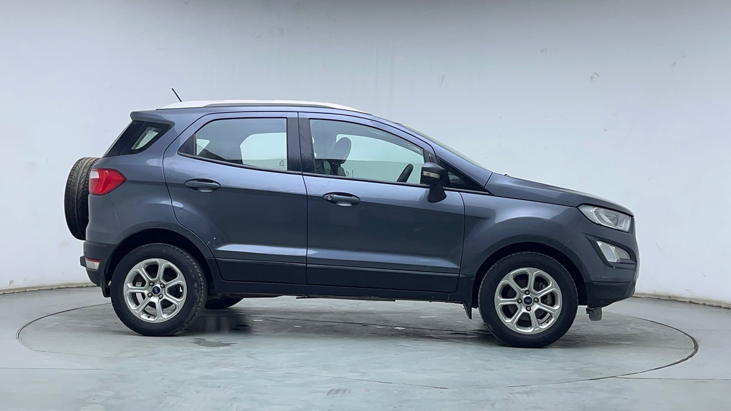 Used 2019 Ford EcoSport Titanium + 1.5L Ti-VCT AT Petrol Automatic exterior RIGHT SIDE VIEW