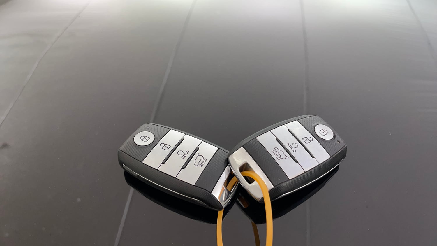 Used 2020 Kia Sonet GTX Plus 1.5 AT Diesel Automatic extra CAR KEY VIEW