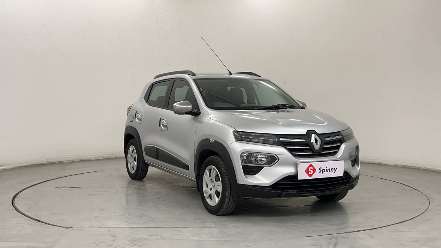 Used 2022 Renault Kwid RXT 1.0 (O) Petrol Manual exterior RIGHT FRONT CORNER VIEW