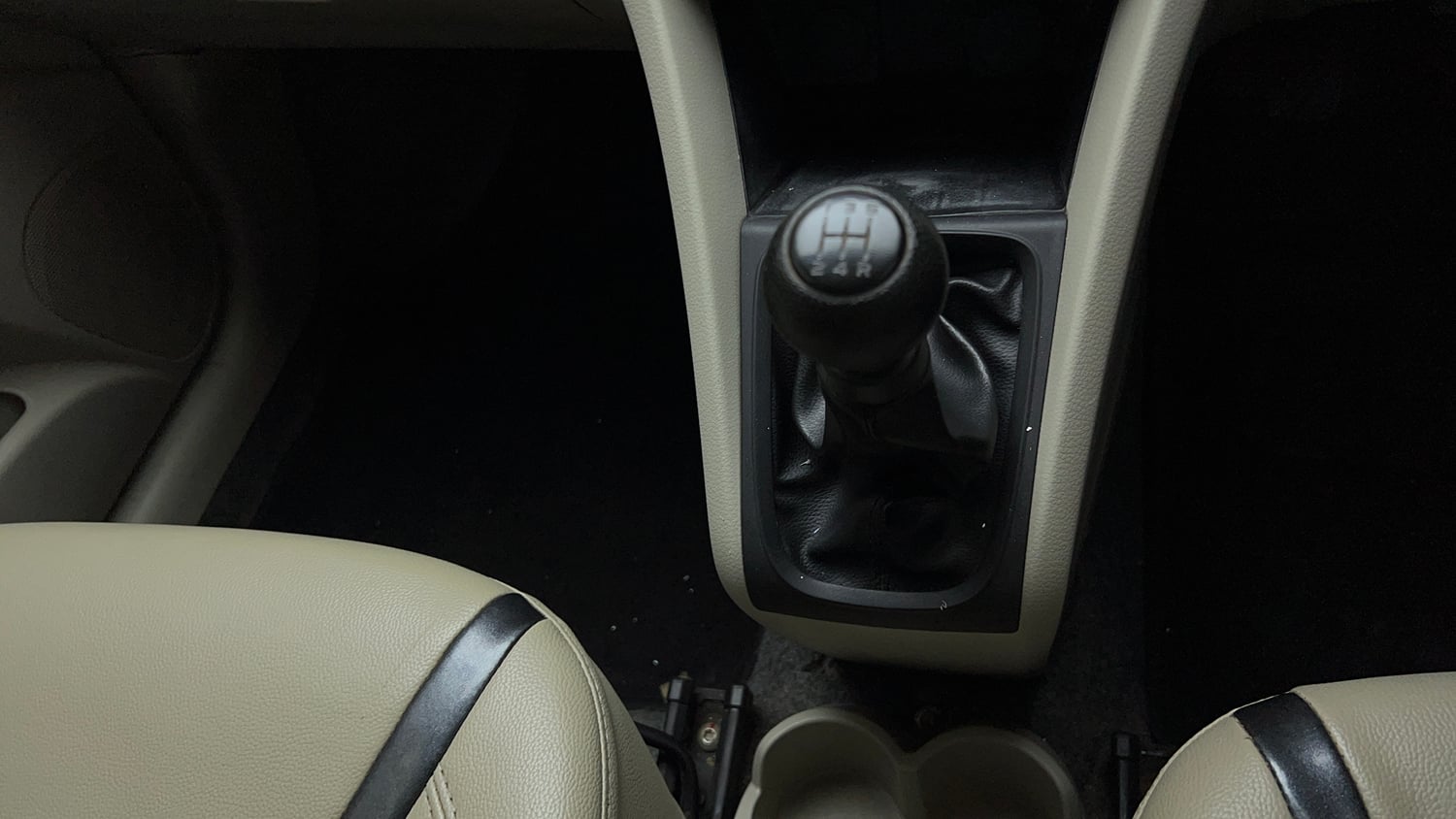 Used 2018 Maruti Suzuki Celerio VXi CNG Cng Manual interior GEAR  KNOB VIEW