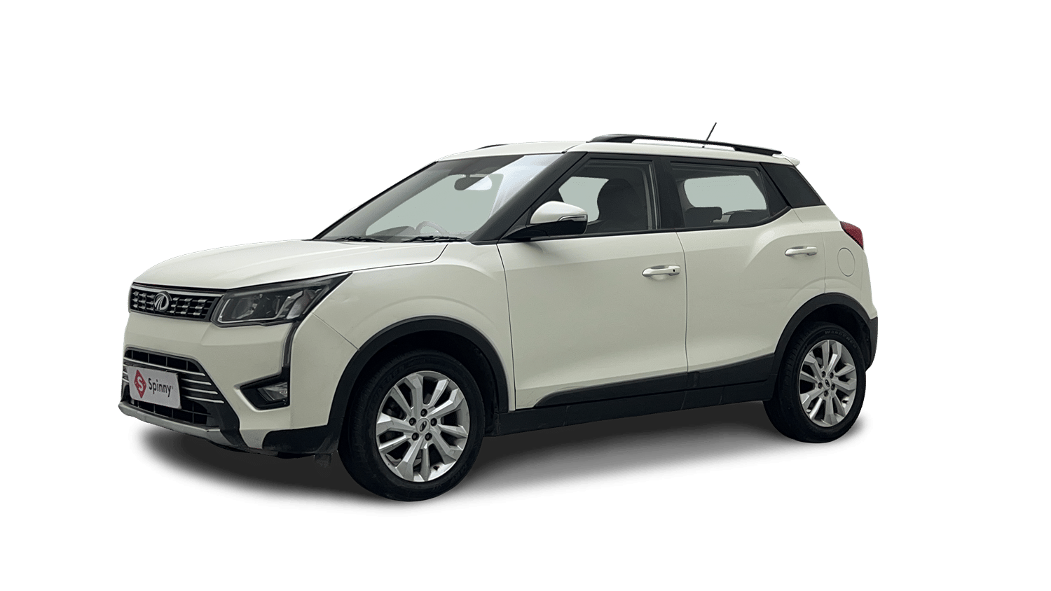 Used 2021 Mahindra XUV 300 W8 1.2 Petrol Petrol Manual Image