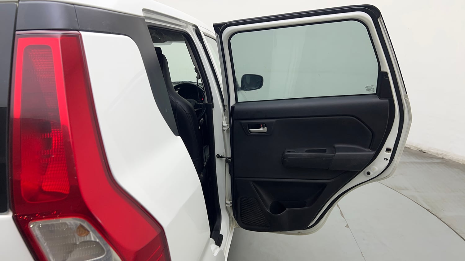 Used 2022 Maruti Suzuki Wagon R VXI 1.0 Petrol Manual interior RIGHT REAR DOOR OPEN VIEW