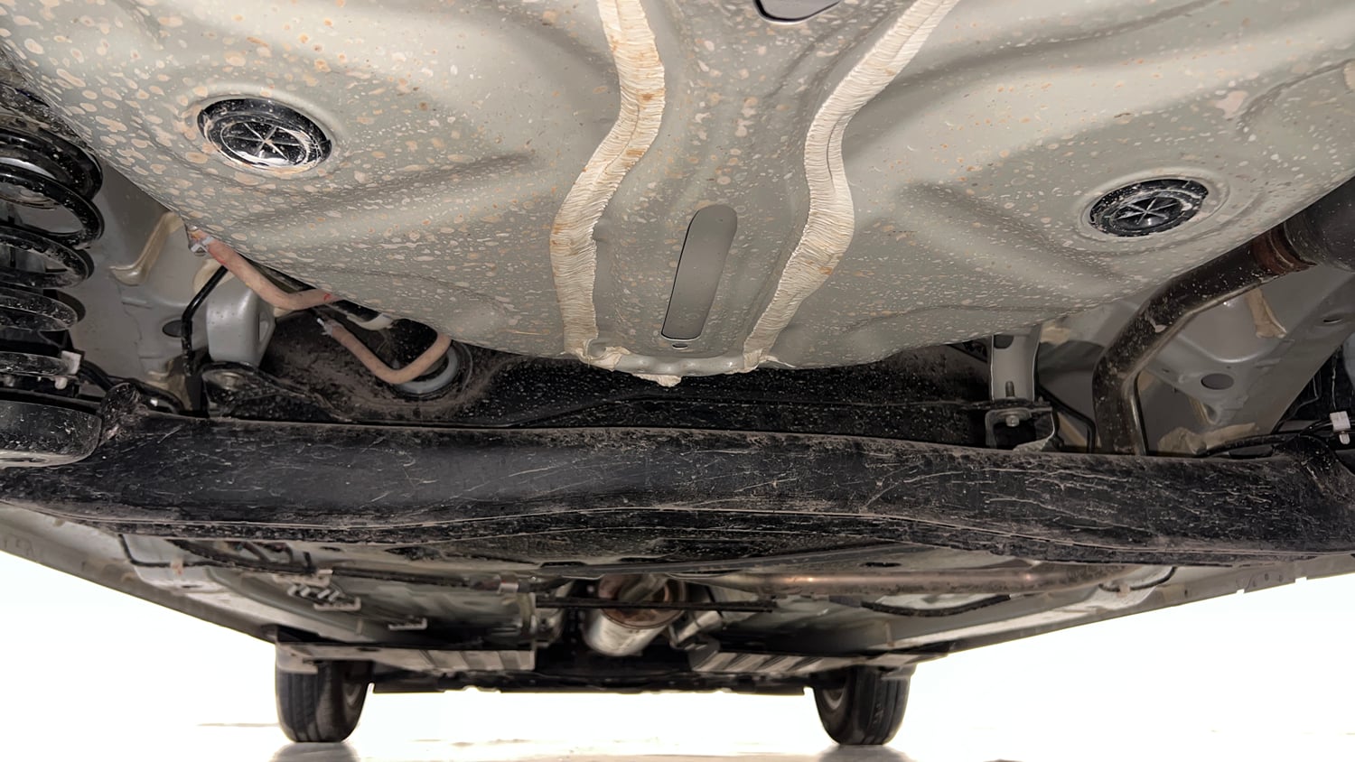 Used 2026 Maruti Suzuki Swift VXi (O) Petrol Manual extra REAR UNDERBODY VIEW (TAKEN FROM REAR)