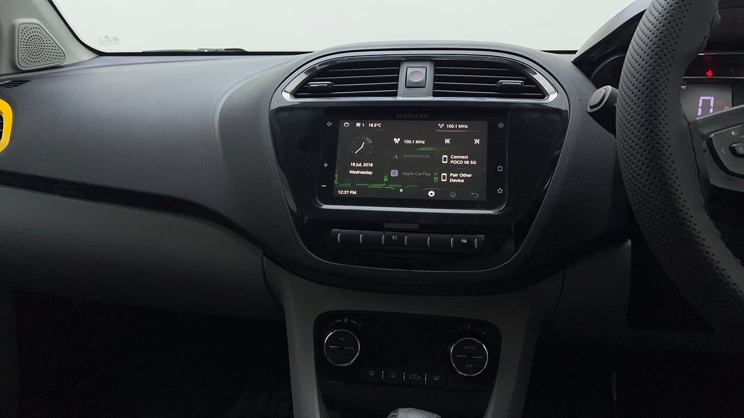 Used 2020 Tata Tiago XZA Plus Petrol Automatic interior MUSIC SYSTEM & AC CONTROL VIEW