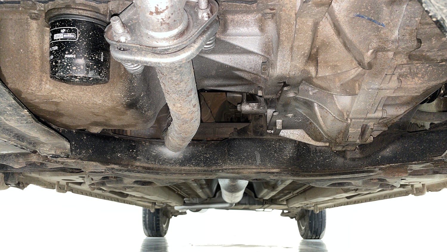 Used 2017 Maruti Suzuki Ertiga ZXI+ Petrol Manual extra FRONT LEFT UNDERBODY VIEW
