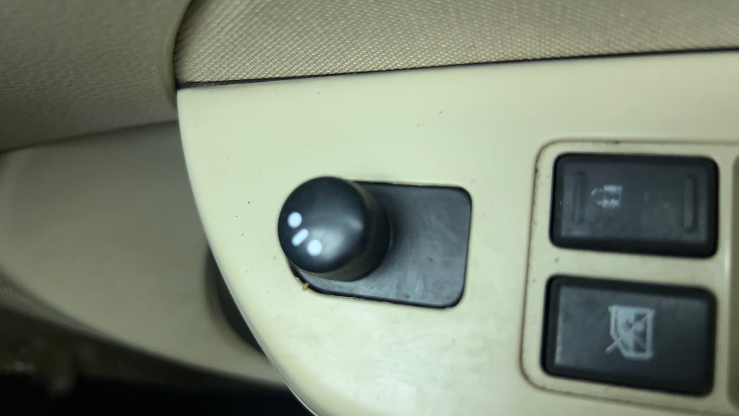 Used 2012 Maruti Suzuki Swift Dzire VXI Petrol Manual top_features Adjustable ORVM