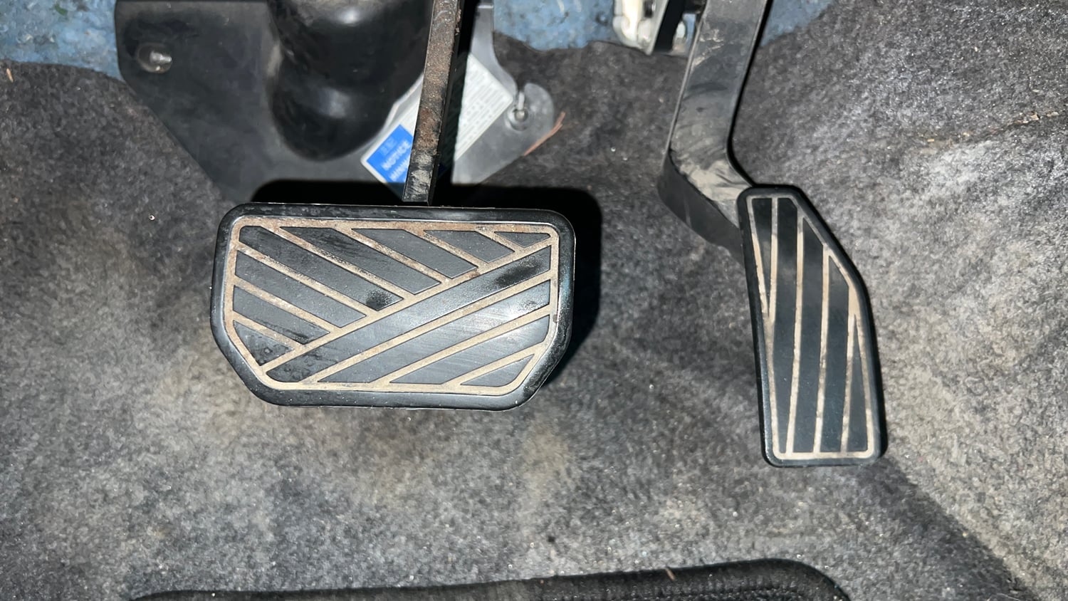 Used 2017 Maruti Suzuki Celerio ZXi AMT Petrol Automatic interior PEDALS VIEW