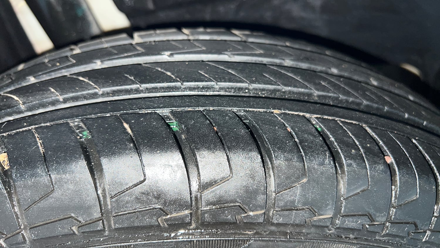 Used 2021 Maruti Suzuki Dzire VXi Petrol Manual tyres RIGHT REAR TYRE TREAD VIEW