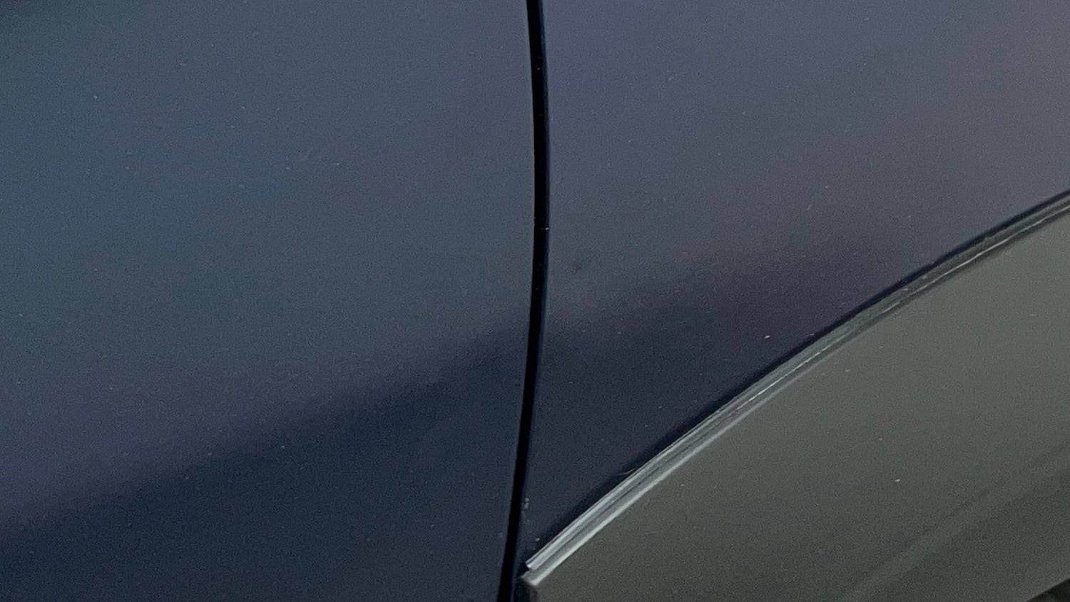 Used 2022 Maruti Suzuki XL6 Zeta MT Petrol Petrol Manual dents MINOR SCRATCH
