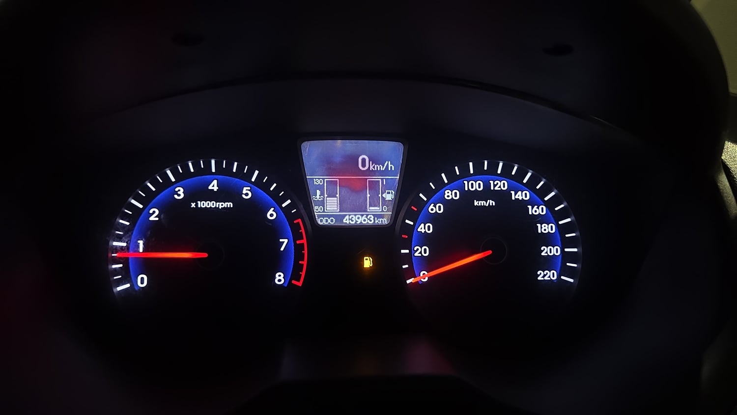 Used 2013 Hyundai i20 Asta 1.2 Petrol Manual interior CLUSTERMETER VIEW