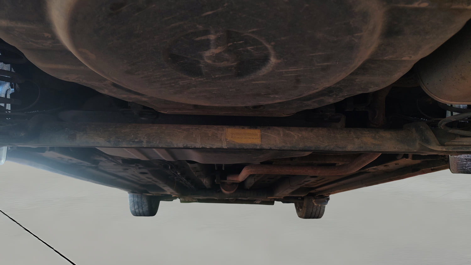 Used 2020 Tata Altroz XT Petrol Petrol Manual extra REAR UNDERBODY VIEW (TAKEN FROM REAR)