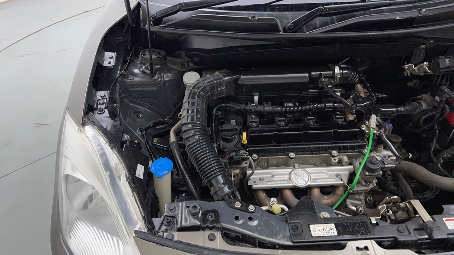 Used 2020 Maruti Suzuki Dzire VXi Petrol Manual engine ENGINE RIGHT SIDE VIEW