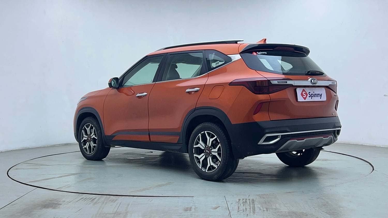 Used 2020 Kia Seltos GTX Plus 1.4 Petrol Manual exterior LEFT REAR CORNER VIEW