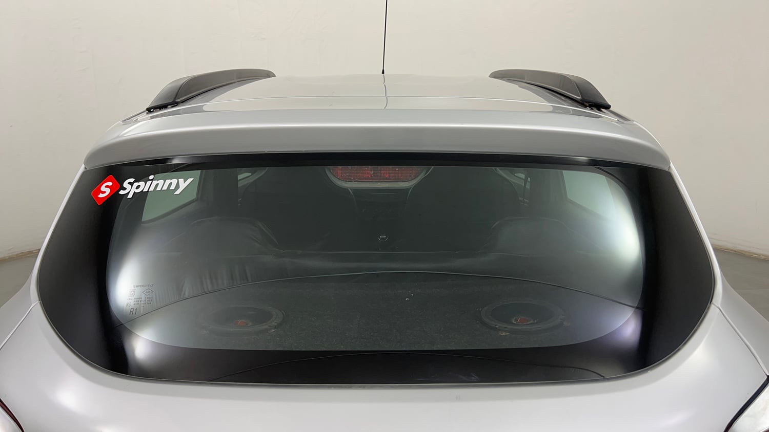 Used 2022 Renault Kwid RXT 1.0 (O) Petrol Manual exterior BACK WINDSHIELD VIEW