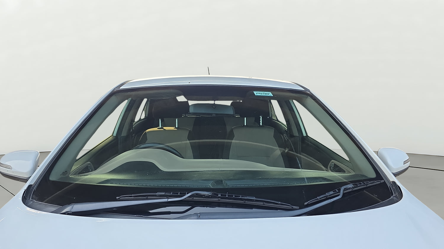 Used 2017 Hyundai Elite i20 Asta 1.2 (O) Petrol Manual exterior FRONT WINDSHIELD VIEW
