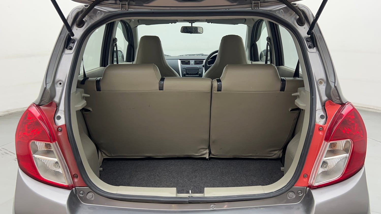 Used 2017 Maruti Suzuki Celerio ZXi AMT Petrol Automatic interior DICKY INSIDE VIEW