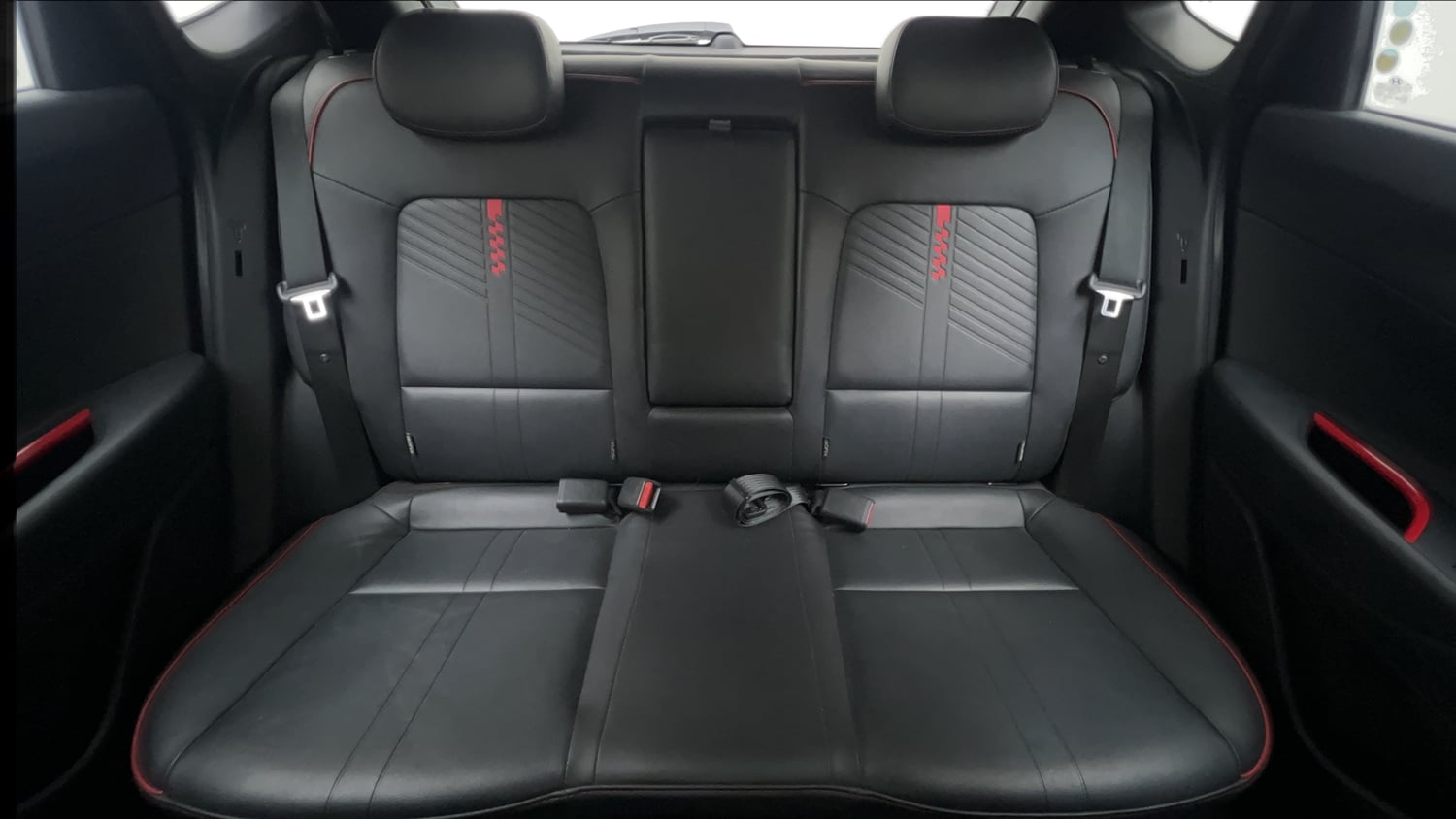 Used 2022 Hyundai i20 N Line N8 1.0 Turbo DCT Petrol Automatic interior REAR SEAT CONDITION VIEW
