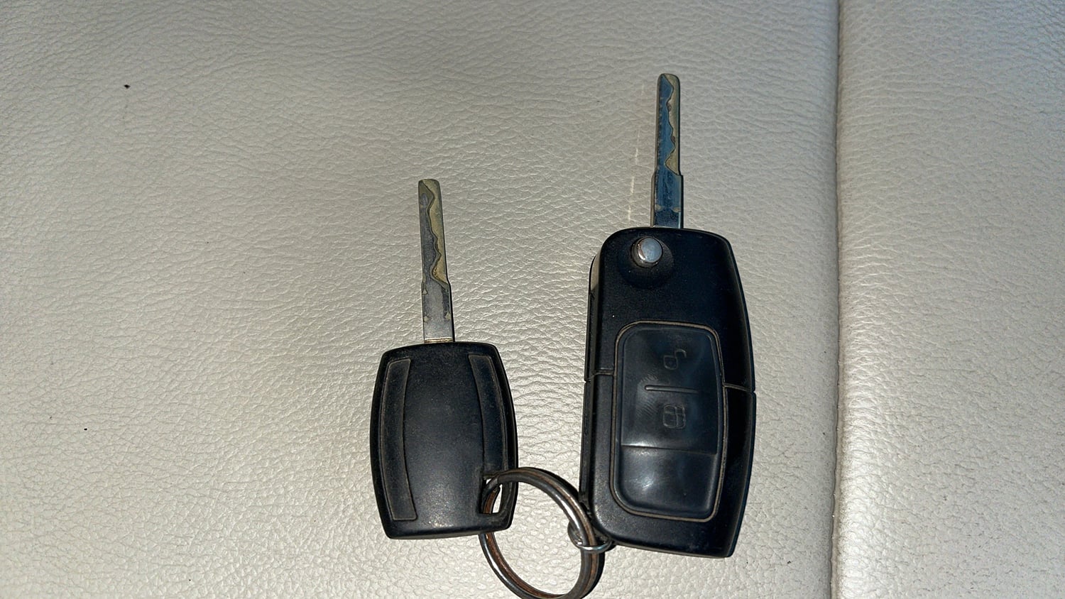 Used 2014 Ford EcoSport Titanium 1.5 TDCi Diesel Manual extra CAR KEY VIEW