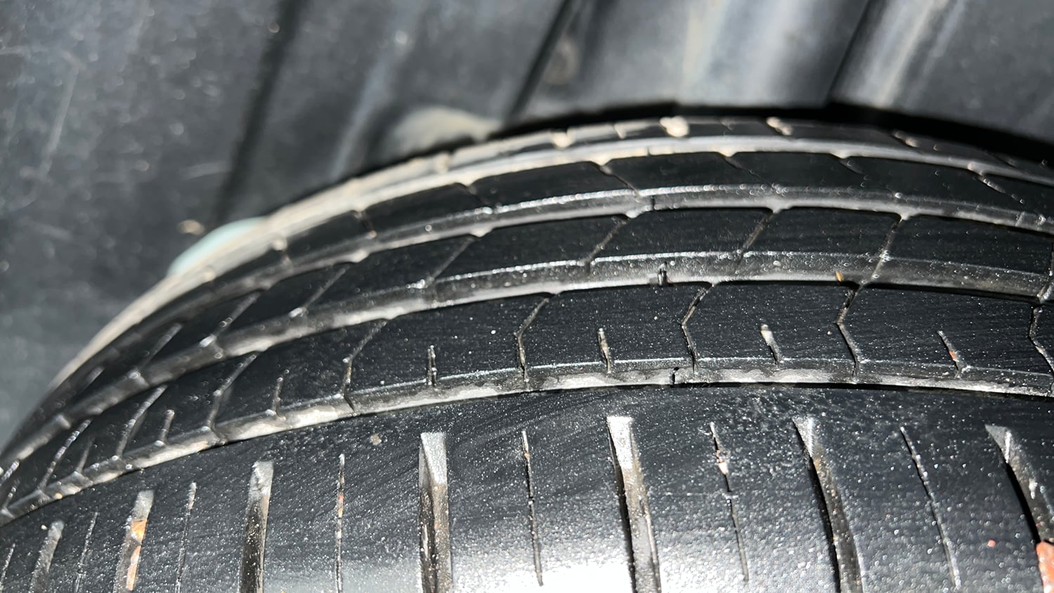 Used 2024 Maruti Suzuki Baleno Zeta MT Petrol Manual tyres RIGHT REAR TYRE TREAD VIEW
