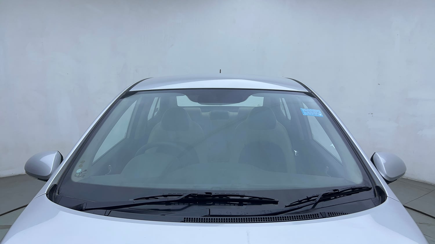 Used 2015 Hyundai Xcent S 1.2 Petrol Manual exterior FRONT WINDSHIELD VIEW