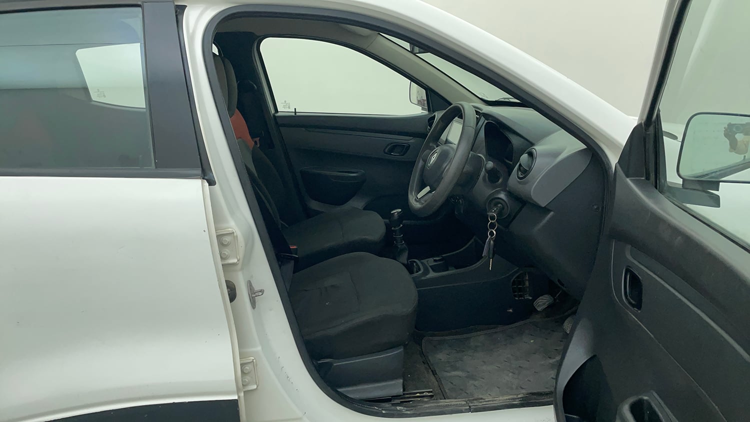 Used 2016 Renault Kwid RXT Petrol Manual interior RIGHT SIDE FRONT DOOR CABIN VIEW