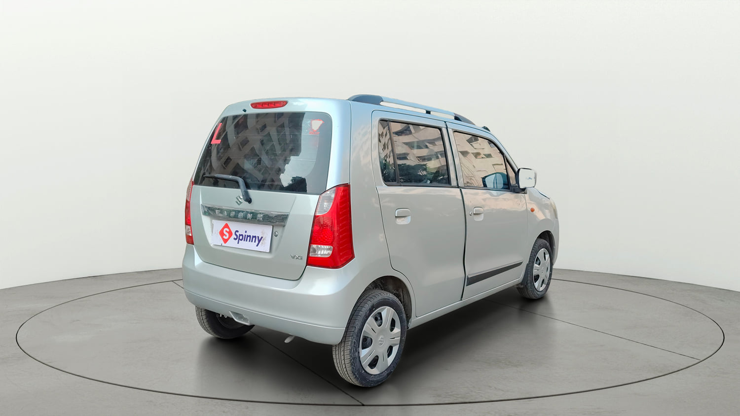Used 2015 Maruti Suzuki Wagon R VXI Petrol Manual exterior RIGHT REAR CORNER VIEW