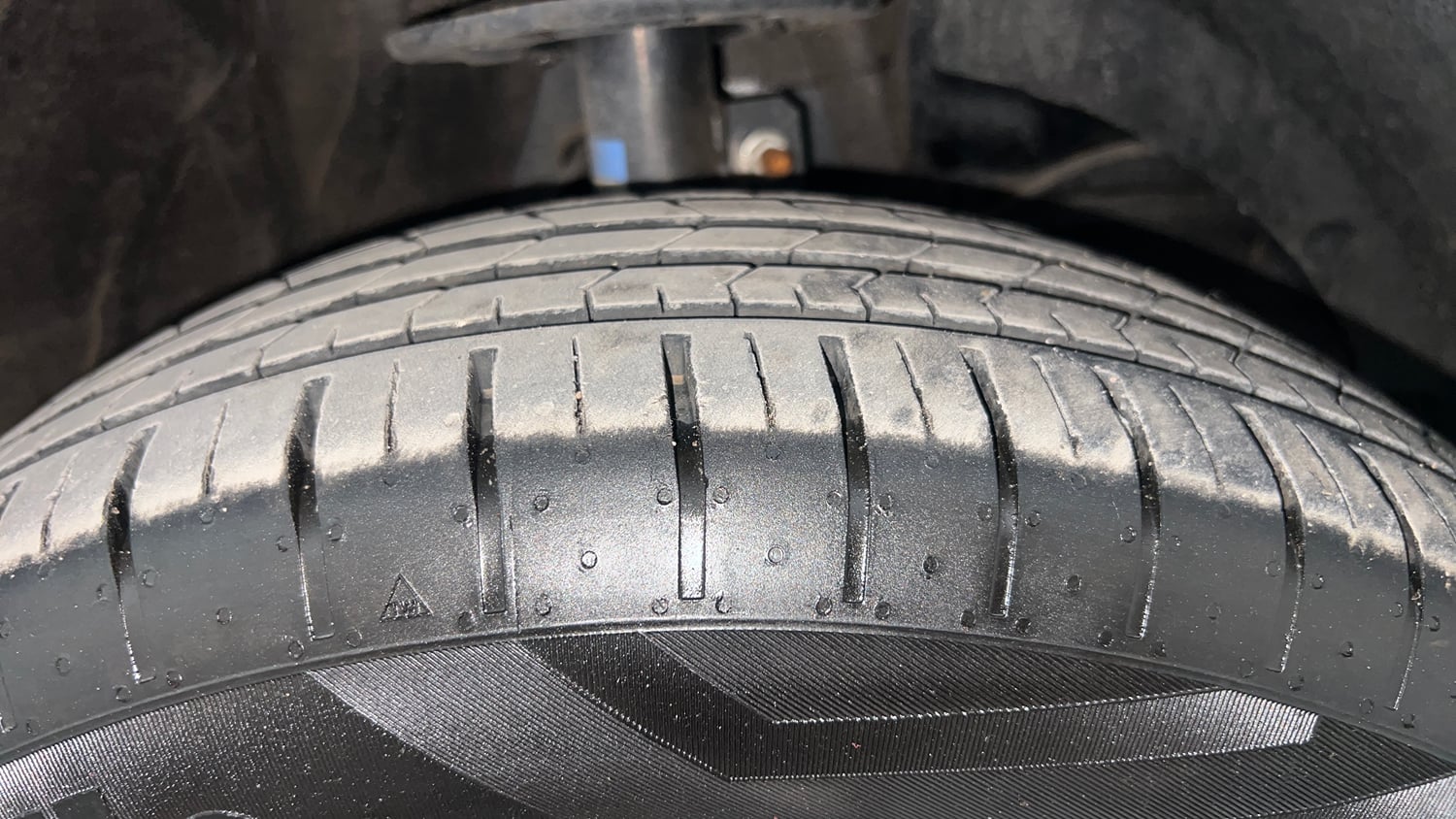 Used 2026 Maruti Suzuki Baleno Delta AGS Petrol Automatic tyres RIGHT FRONT TYRE TREAD VIEW