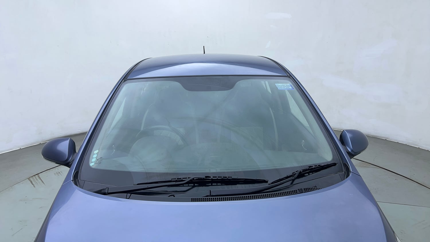 Used 2015 Hyundai Xcent SX 1.2 Petrol Manual exterior FRONT WINDSHIELD VIEW
