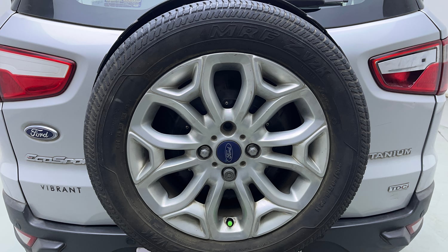 Used 2014 Ford EcoSport Titanium 1.5 TDCi Diesel Manual tyres SPARE TYRE VIEW
