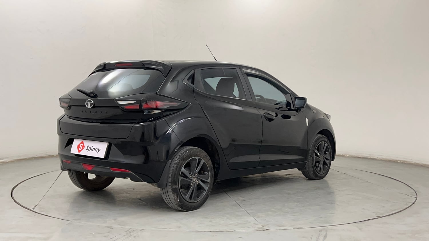 Used 2023 Tata Altroz XZ Plus Petrol Dark Edition Petrol Manual exterior RIGHT REAR CORNER VIEW