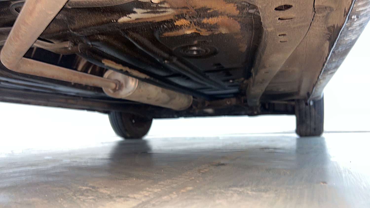 Used 2021 Maruti Suzuki Wagon R 1.0 VXi (O) 1.0 Petrol Manual extra REAR RIGHT UNDERBODY VIEW