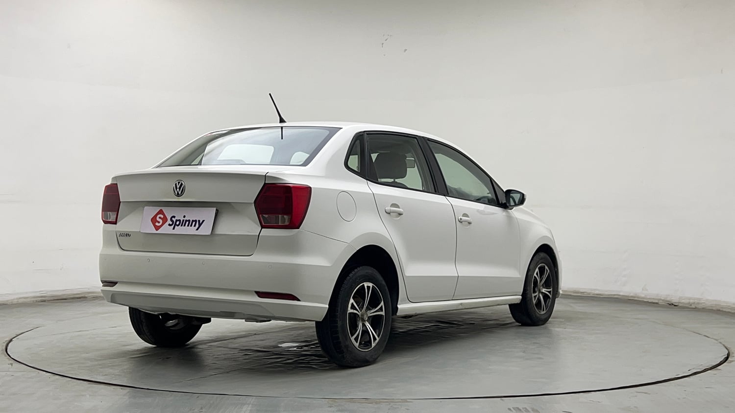 Used 2020 Volkswagen Ameo Trendline 1.0L (P) Petrol Manual exterior RIGHT REAR CORNER VIEW
