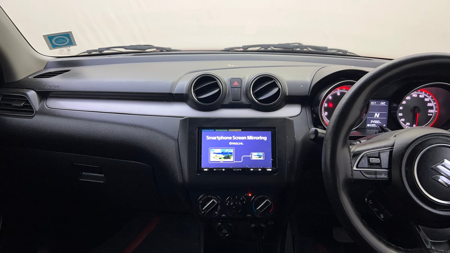 Used 2021 Maruti Suzuki Swift VXi AMT Petrol Automatic interior MUSIC SYSTEM & AC CONTROL VIEW
