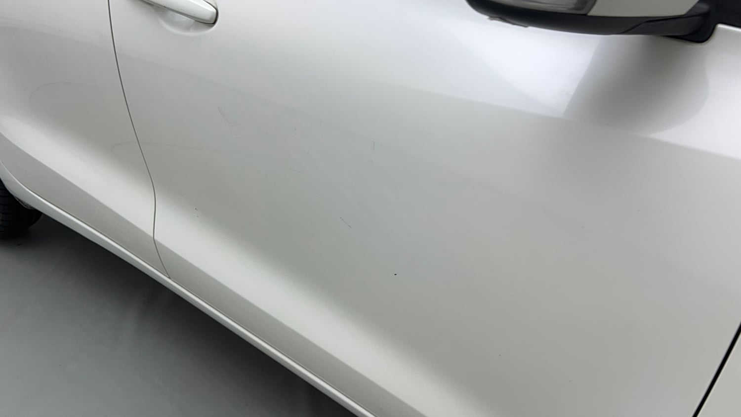Used 2022 Maruti Suzuki Swift VXi Petrol Manual dents MINOR SCRATCH