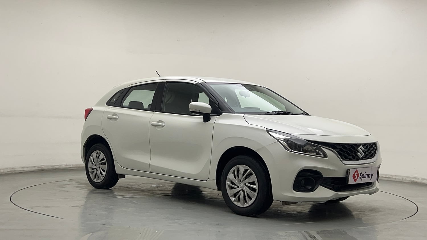 Used 2023 Maruti Suzuki Baleno Delta AGS Petrol Automatic exterior RIGHT FRONT CORNER VIEW